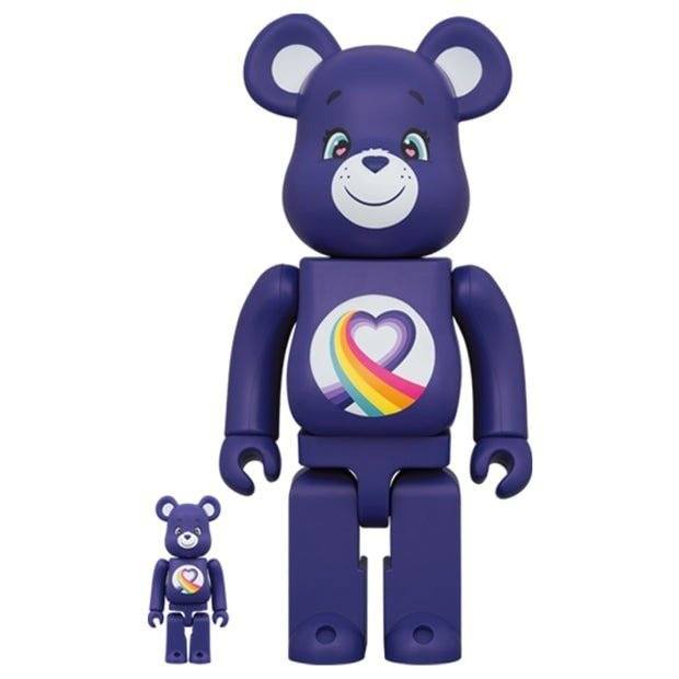 Bearbrick Sæt - Rainbow Heart Bear, 400% & 100% Collectible Figures, Exclusive Hong Kong Edition.