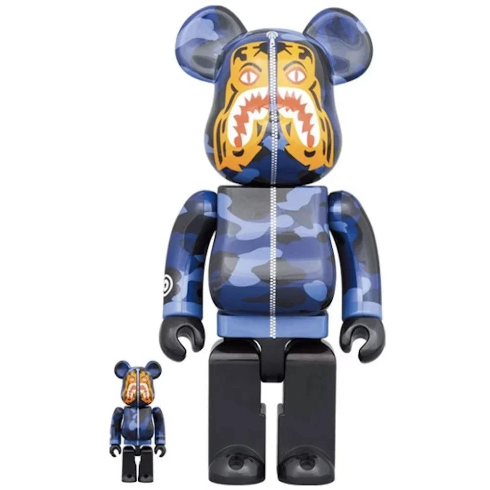 400% & 100% Bearbrick sæt - Camo Tiger by BAPE (Blue ver.)